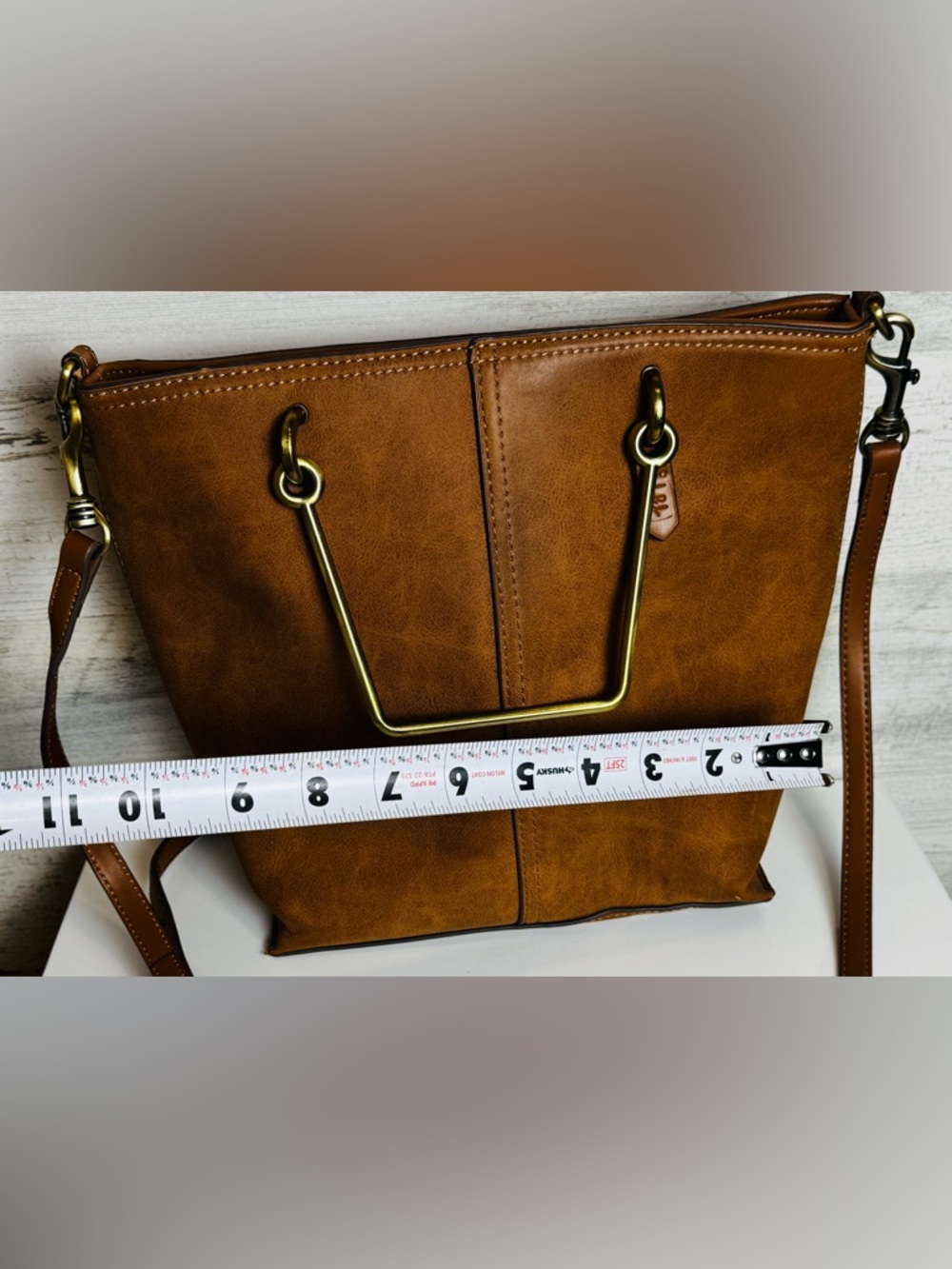 Elle Jae Gypset Brown Faux Leather Tote w/ Gold Bar Handles with Crossbody Strap - Picture 9 of 15